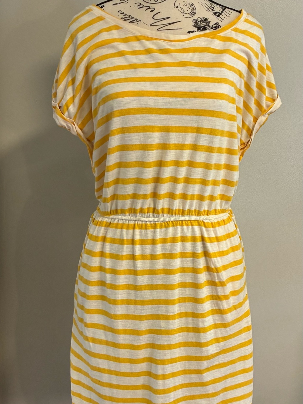 H&M Yellow and White Striped Short sleeve midi dress. Med. Cotton blend